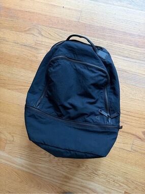 lululemon athletica | Bags | Lululemon Liftos Commuter Backpack 2l